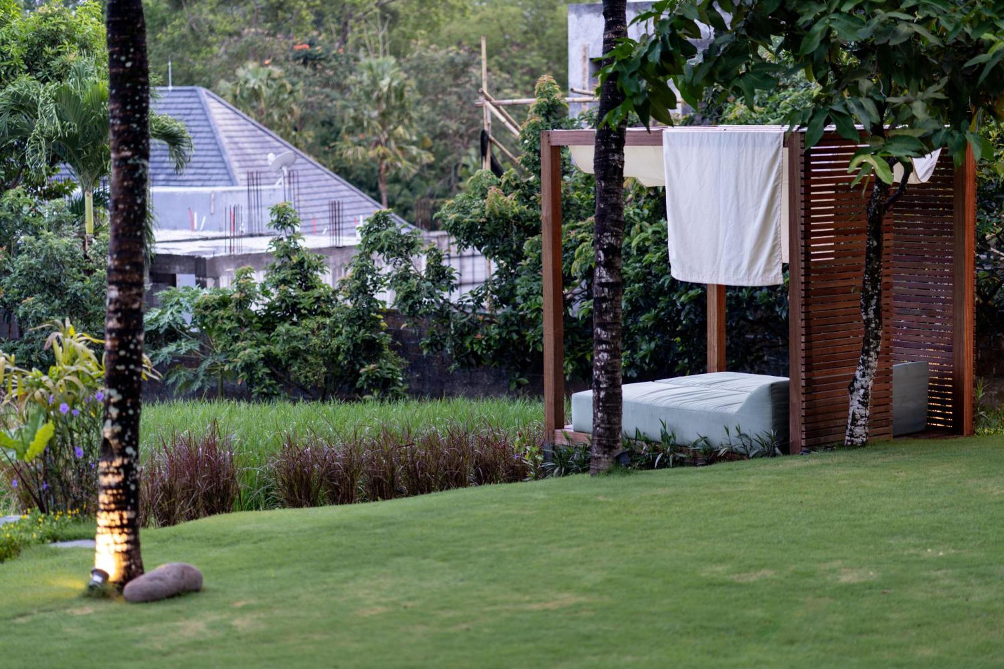 Premadhan Cottage Canggu Exterior photo